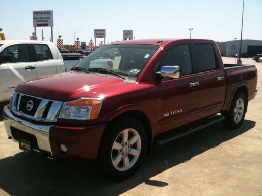 2008 Nissan Titan Crew Cab LE 4x2 in Red Brawn with Charcoal Leather